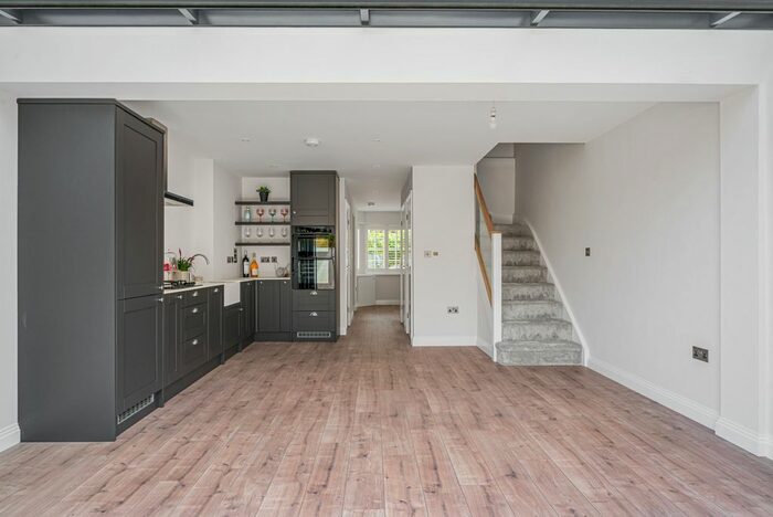 2 Bedroom Terraced House For Sale In Castleview Road, Weybridge, KT13