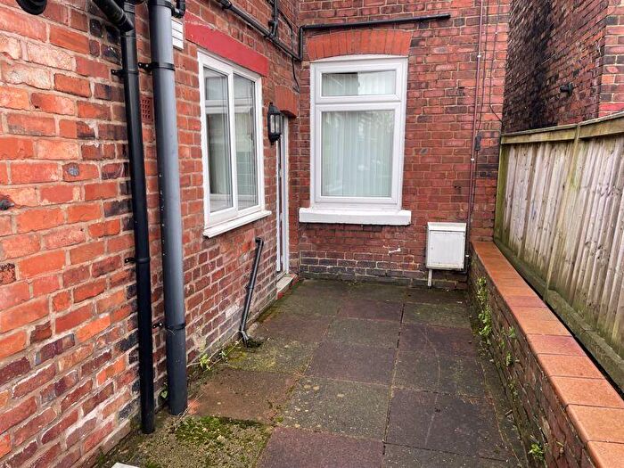 1 Bedroom Flat To Rent In Prices Lane, Wrexham, LL11