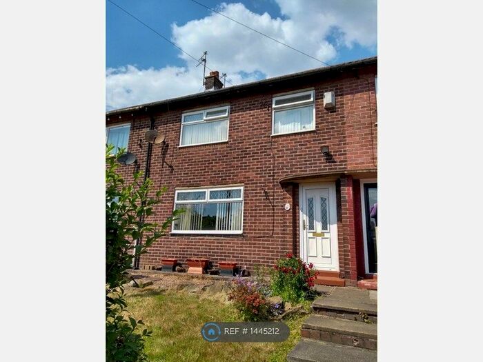 3 Bedroom Terraced House To Rent In Stalybridge, Stalybridge, SK15