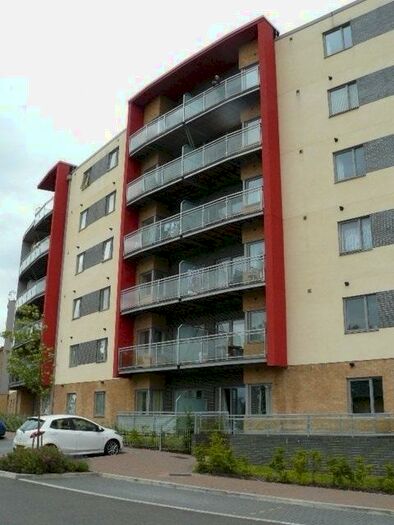 2 Bedroom Flat To Rent In Shetland Road, Basingstoke, Hampshire, RG24