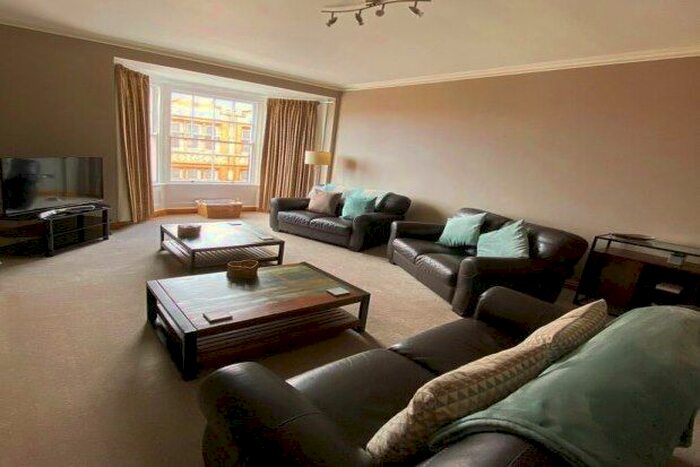 4 Bedroom Flat To Rent In Conway Road, Bae Colwyn, LL29