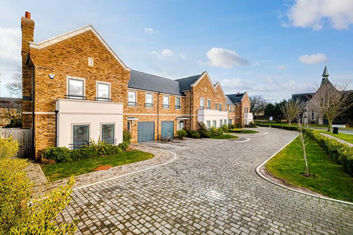 4 Bedroom Semi Detached House For Sale In New Garrison Road, Shoeburyness, Essex, SS3