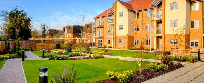 2 Bedroom Flat To Rent In London Road, St.Albans, AL1