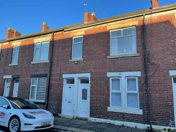 2 Bedroom Flat To Rent In Northumberland St, Wallsend. ** Excellent Standard **, NE28