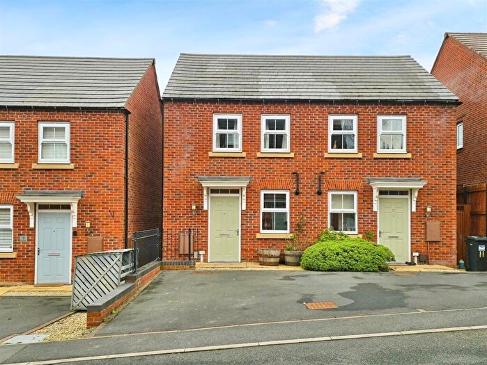 2 Bedroom Semi-Detached House For Sale In Barton Drive, Ashbourne, DE6