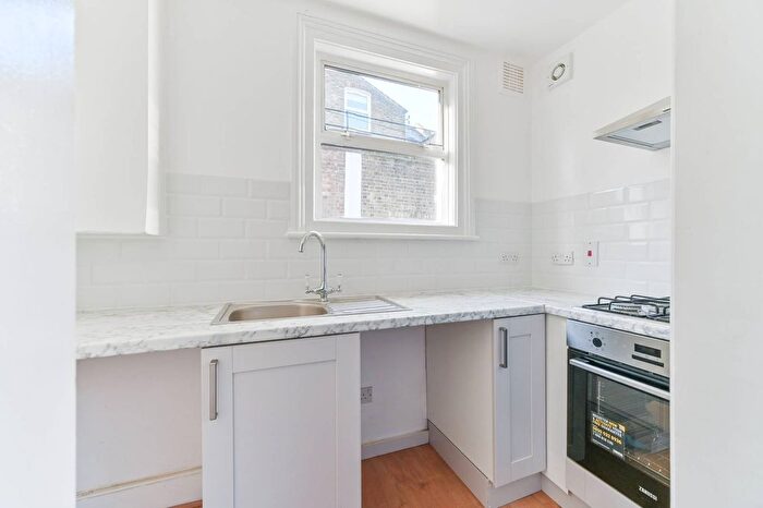 1 Bedroom Flat To Rent In Vant Road, Tooting Graveney, London, SW17