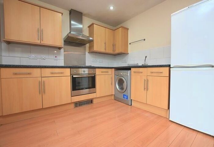 2 Bedroom Apartment To Rent In Cardigan House, Adelaide Lane, S3