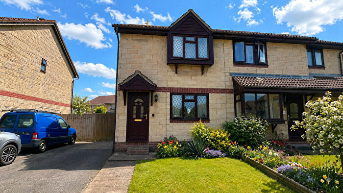 2 Bedroom Semi-Detached House To Rent In Kelston Road, Worle, BS22