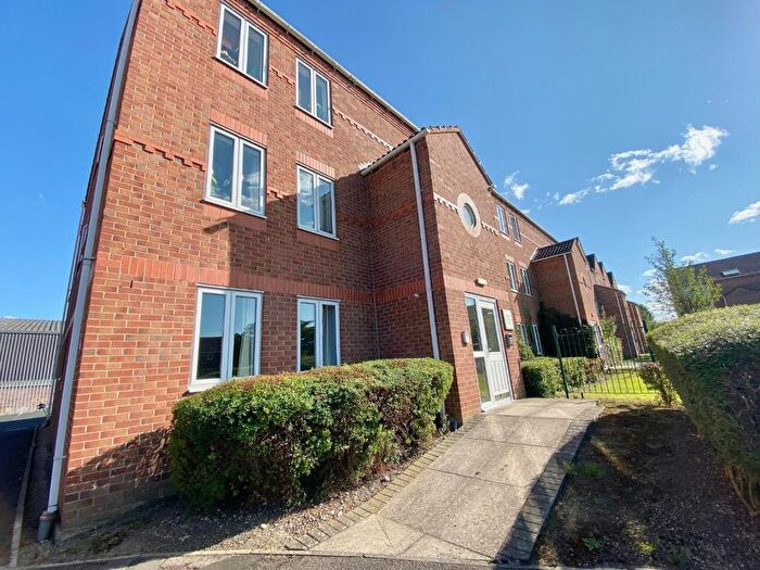 2 Bedroom Flat To Rent In Essex House, Darwin Close York, YO31