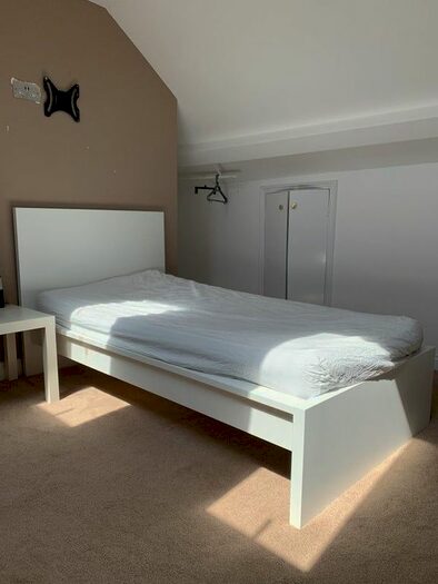 Studio To Rent In Rosecourt Road, Croydon, CR0