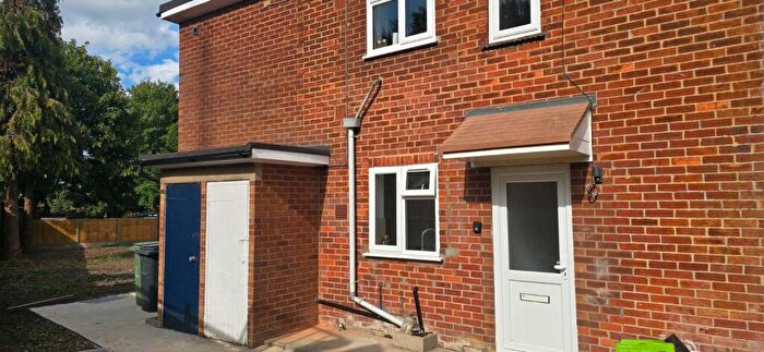 1 Bedroom Flat To Rent In Hill Rise, Scarning, NR19
