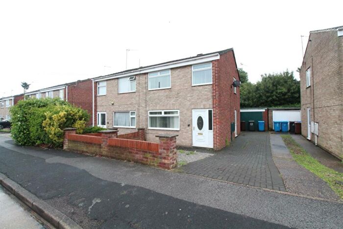 3 Bedroom Semi-Detached House To Rent In St. James Close, Sutton-On-Hull, Hull, HU7