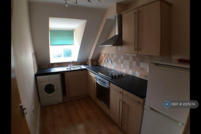 2 Bedroom Flat To Rent In Baldock Street, Royston, SG8