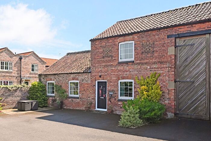 1 Bedroom Link Detached House To Rent In Swan Cottage, Stockton Hermitage, Malton Road, York, YO32