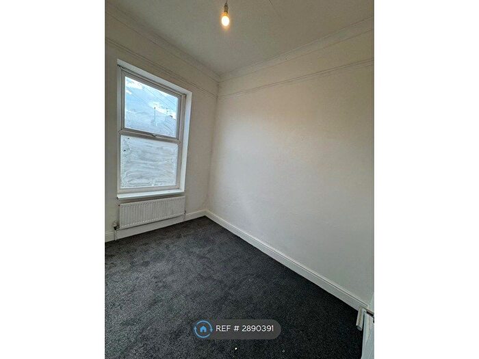3 Bedroom Bungalow To Rent In Tower St West, Sunderland, SR2