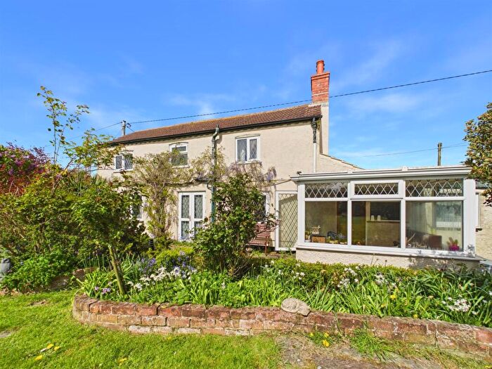 2 Bedroom Detached House For Sale In Main Road, Strubby, Alford, LN13