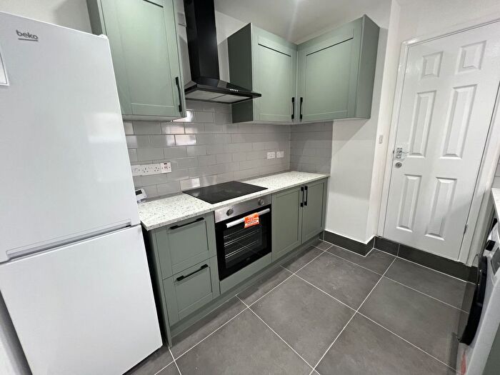 3 Bedroom Terraced House To Rent In Schofield Street, Manchester, M11