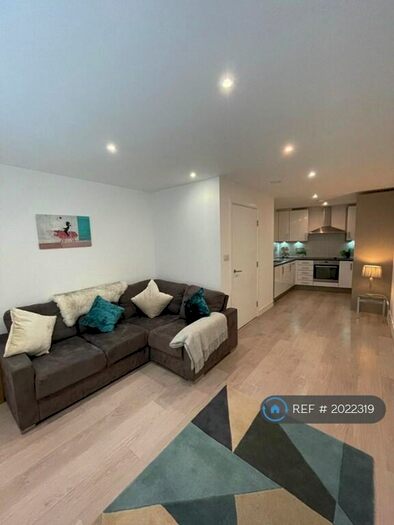 1 Bedroom Flat To Rent In Orsman Road, London, N1