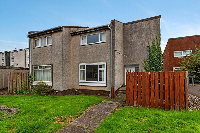 2 Bedroom End Of Terrace House To Rent In Kirktonholm Place, Kilmarnock, KA1