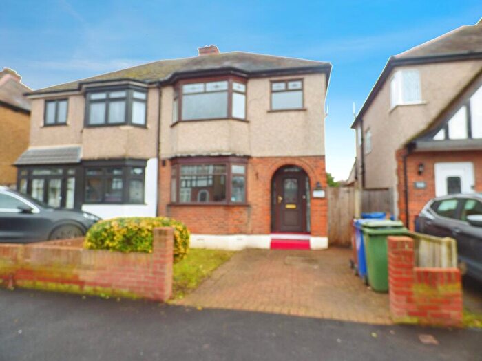 3 Bedroom Semi-Detached House To Rent In Heathview Road, Grays, RM16