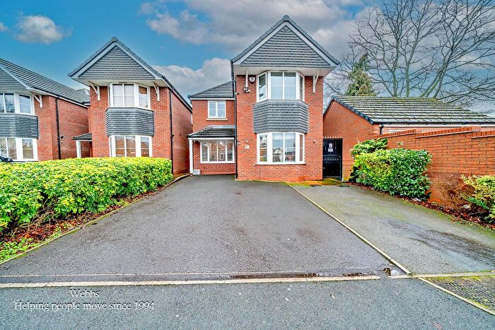 4 Bedroom Detached House For Sale In Redmires Close, Walsall, WS4