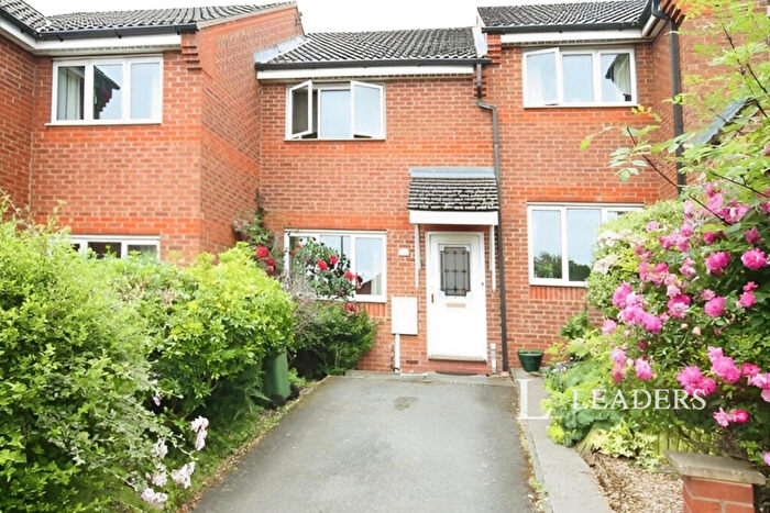 2 Bedroom Terraced House To Rent In Bluebell Close, Buckingham, MK18