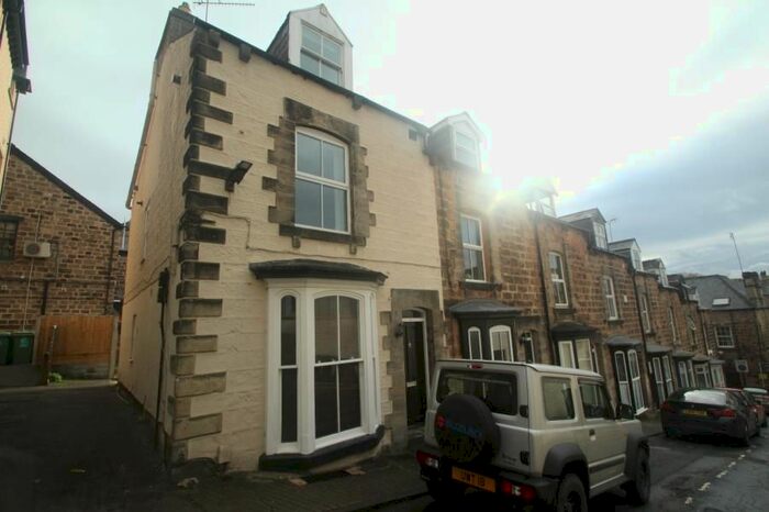 4 Bedroom Terraced House To Rent In Parliament Terrace, Harrogate, HG1