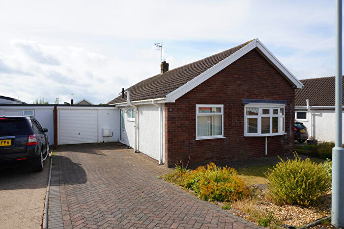 3 Bedroom Detached Bungalow For Sale In Whitestone Avenue Bishopston Swansea, SA3