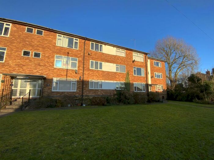 2 Bedroom Flat To Rent In Allesley Court, Coventry, CV5