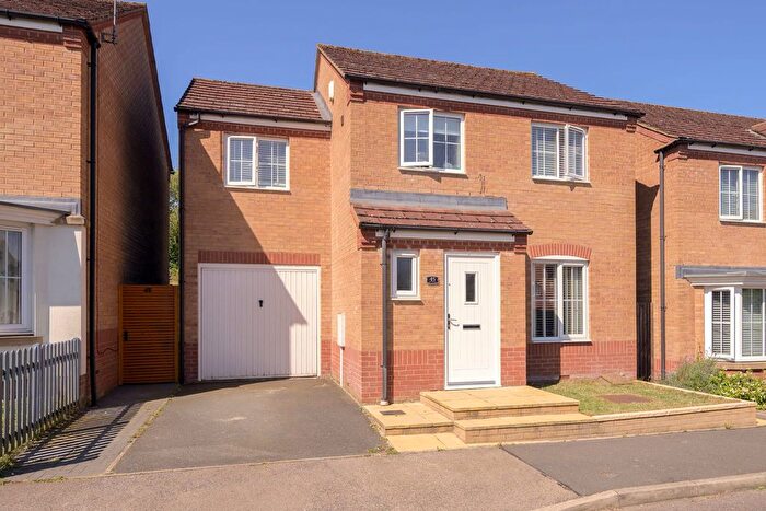 3 Bedroom Detached House For Sale In Jay Road, Corby, NN18
