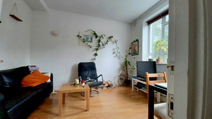 1 Bedroom Flat To Rent In Upper Street, London, N1