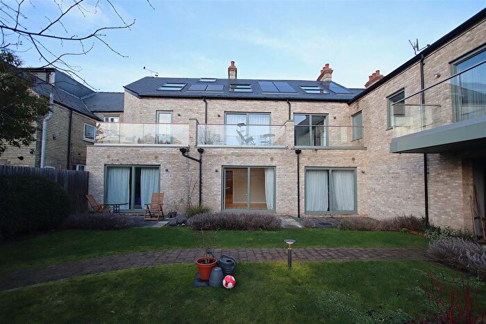 1 Bedroom Flat To Rent In Mill Road, Cambridge, CB1