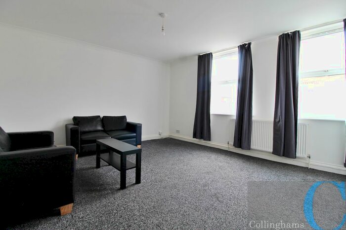 3 Bedroom Flat To Rent In Dafforne Road, London, SW17