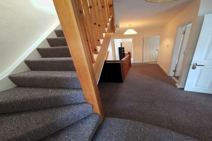 4 Bedroom Flat To Rent In Hollingdean Terrace, Brighton, BN1