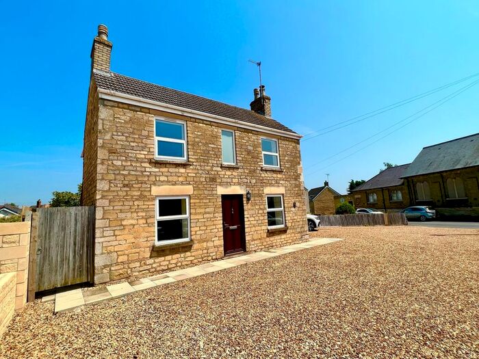 4 Bedroom Detached House To Rent In Bridge Street, Deeping St James, Peterborough, PE6