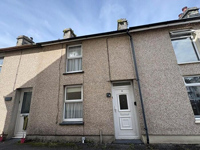 2 Bedroom End Of Terrace House For Sale In Osmond Terrace, Penrhyndeudraeth, LL48
