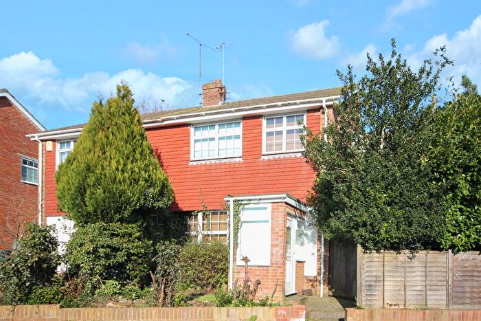 5 Bedroom Semi-Detached House To Rent In Highview Avenue North, Patcham, Brighton, BN1