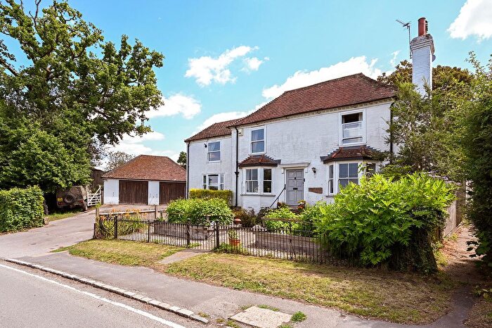 4 Bedroom Detached House For Sale In Newtons Hill, Harfield, TN7