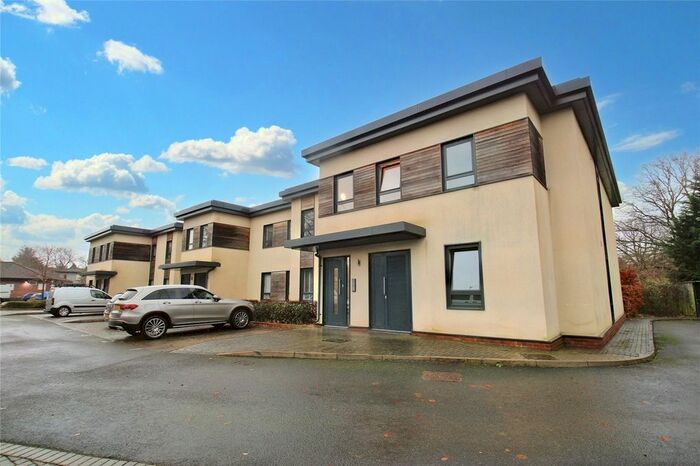2 Bedroom Flat To Rent In Fairway Apartments, Brislington, BS4