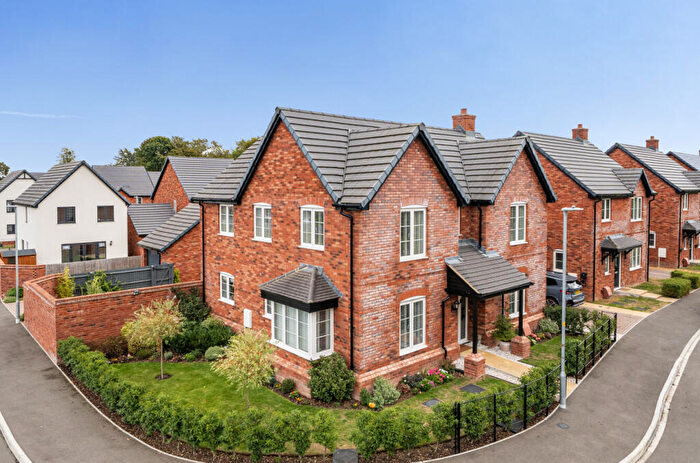 4 Bedroom Detached House For Sale In Horseshoe Square, Blunsdon, Swindon, SN26