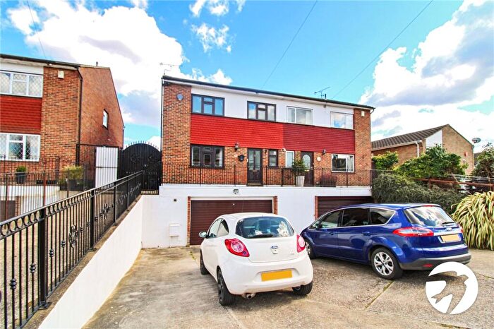 5 Bedroom Semi-Detached House To Rent In Darnley Road, Gravesend, Kent, DA11