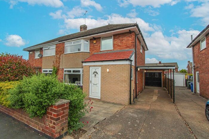 3 Bedroom Semi-Detached House For Sale In Sherwood Drive, Balby, Doncaster, DN4