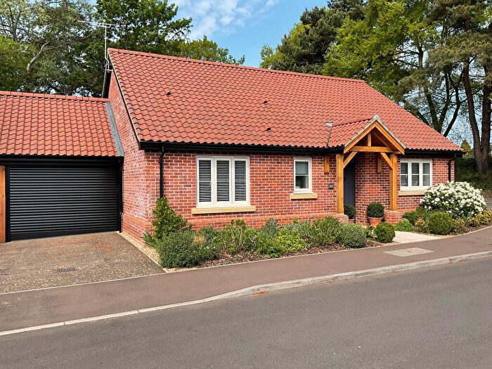 3 Bedroom Detached Bungalow For Sale In Aegel Gardens, Aylsham, Norwich, NR11