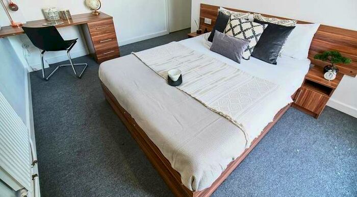 2 Bedroom Apartment To Rent In London Road, City Centre, Liverpool, L3