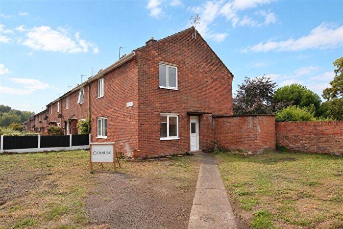 3 Bedroom Terraced House For Sale In Cefndre, Wrexham, LL13