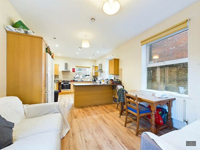 9 Bedroom House For Sale In Polsloe Road, Exeter, EX1