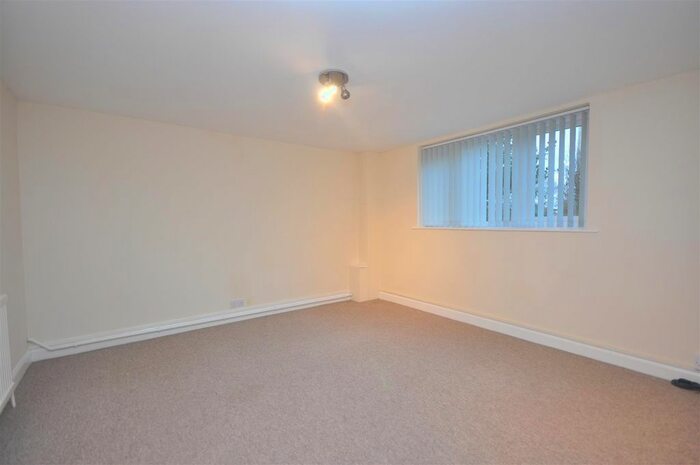 2 Bedroom Detached House To Rent In Long Ridge Lane, Upper Poppleton, York, YO26
