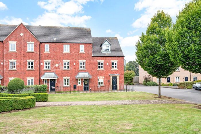 4 Bedroom Town House For Sale In Versatile Family Home On Rossiter Close, Melton, LE13