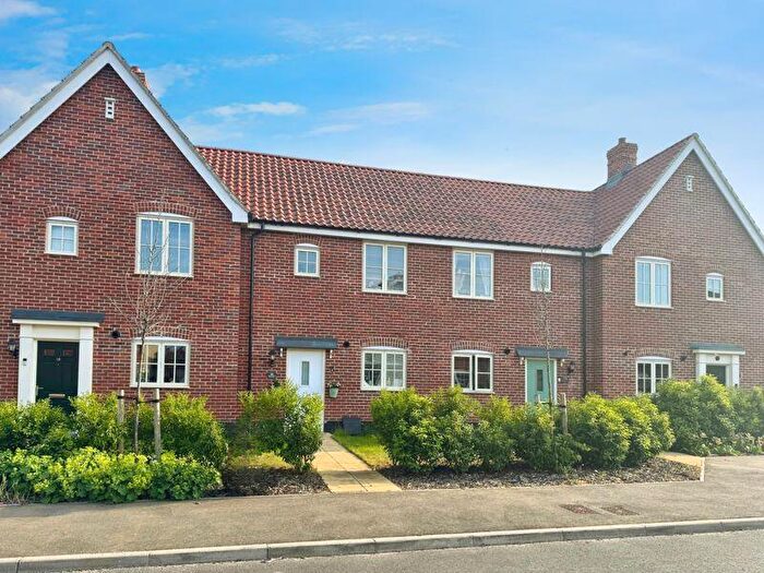 2 Bedroom Terraced House For Sale In Middleton Mews, Brightlingsea, Colchester, CO7