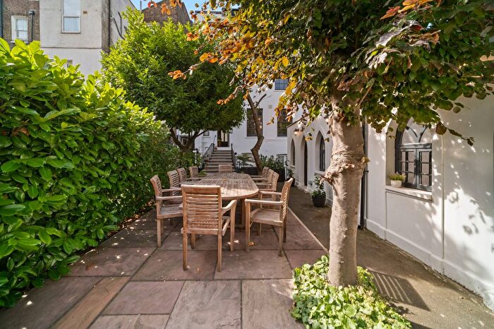 Studio To Rent In Lillie Road, West Brompton, SW6